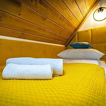 Szálloda Dworek Nad Jalowcami Z Jacuzzi